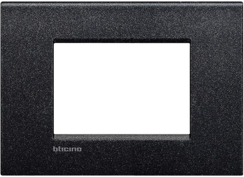 Рамка прямоугольная Legrand BTicino LivingLight 3 мод Черная лава  картинка